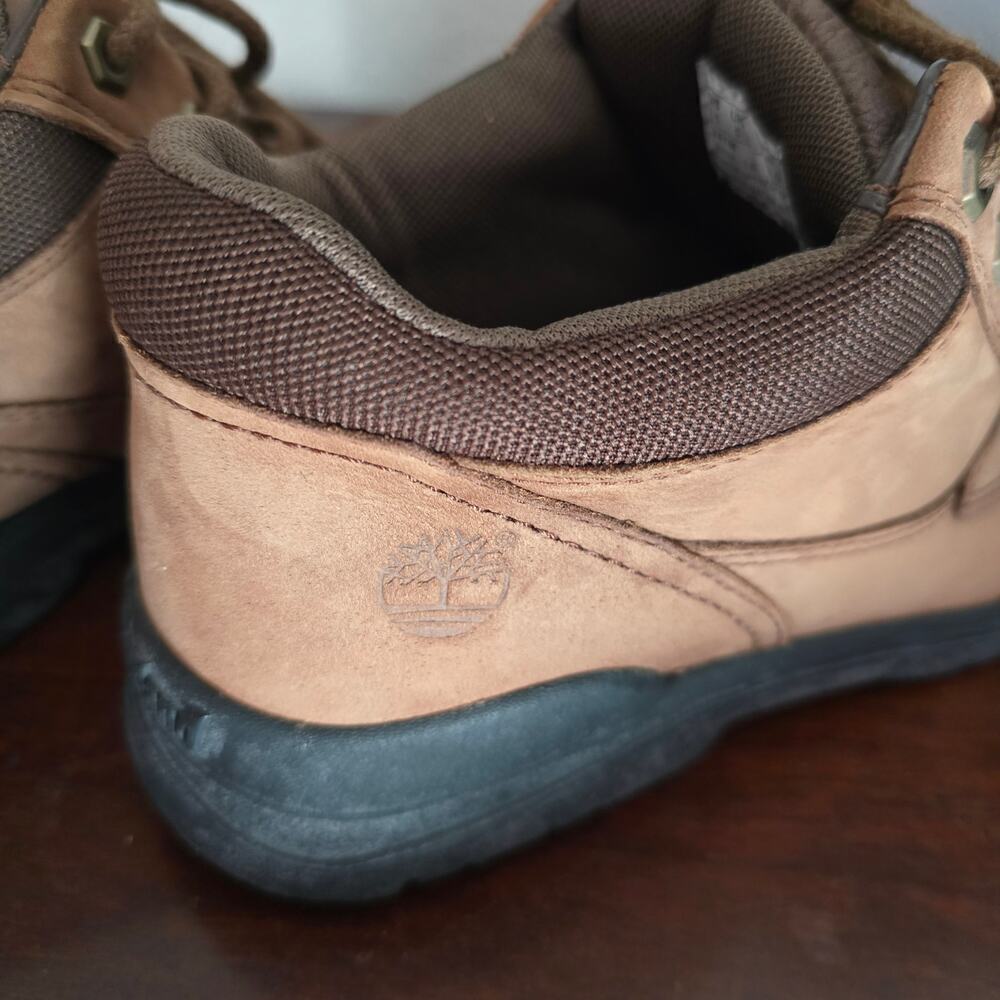 Timberland Big Boys Size 5.5 Earthkeepers Brown Leather Boots Hiking Outdoor - Picture 4 of 8